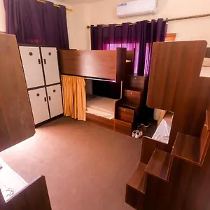 ホステル Pizza Street Hostel
